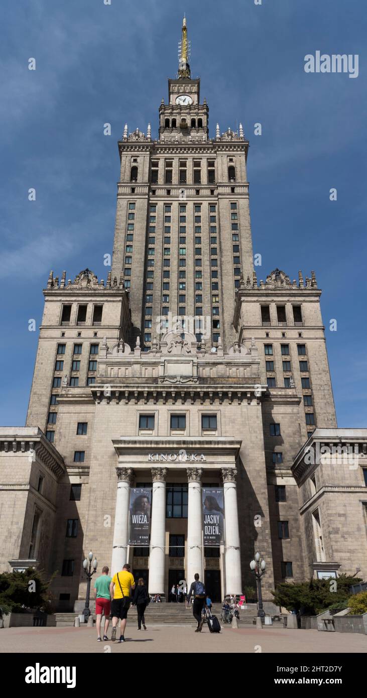 Palast der Kultur und Wissenschaft in Warschau, Polen. Das 6. höchste Gebäude der Europäischen Union. Stockfoto