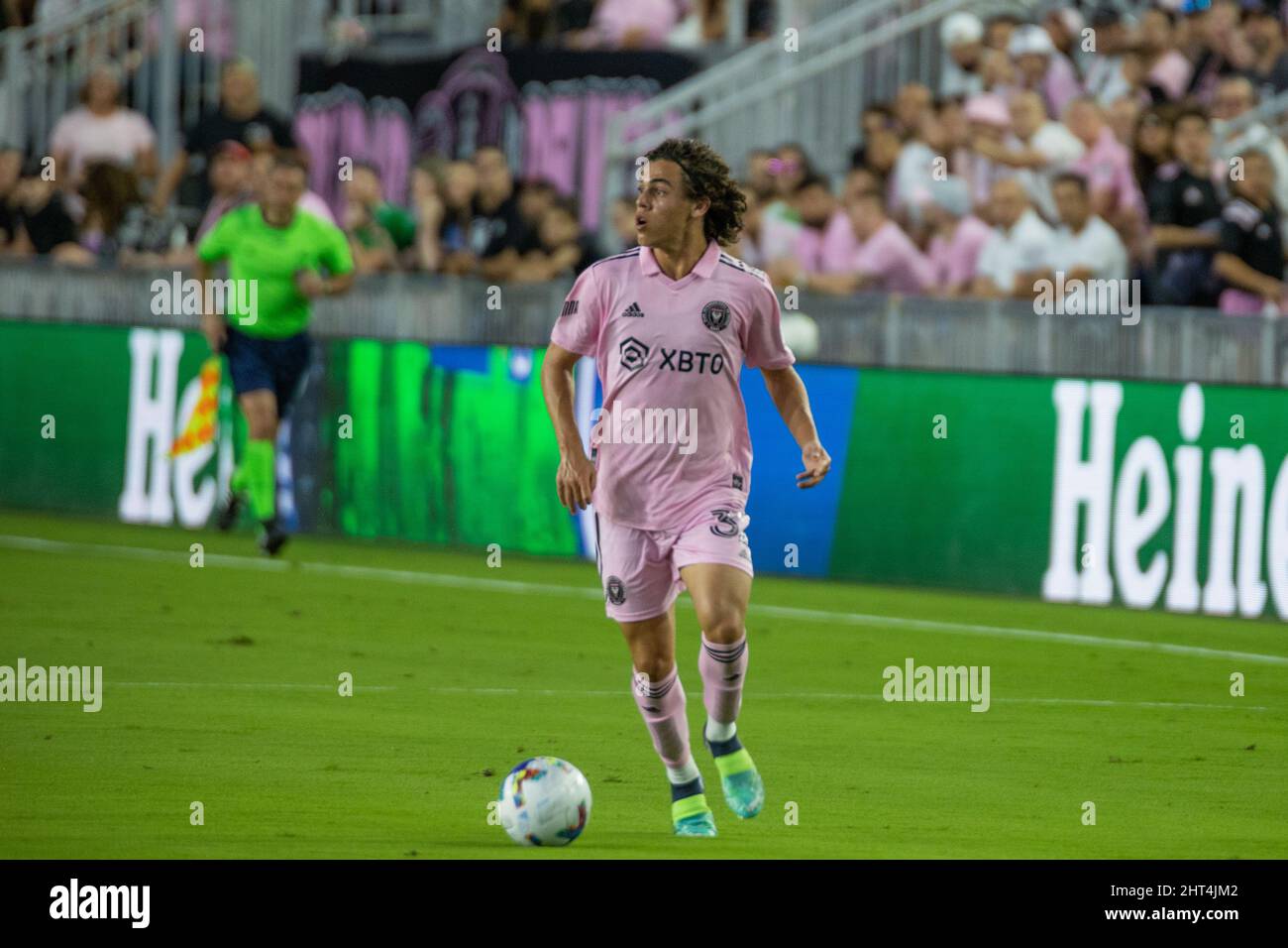 Fort Lauderdale, FL, USA. 26. Febr. 2022. 32 Noah Allen DF Inter Miami CF während des Fußballspiels zwischen Inter Miami CF und Chicago Fire FC, Saison MLS 2022 im DRV Pink Stadium. Kredit: Yaroslav Sabitov/YES Market Media/Alamy Live Nachrichten Stockfoto