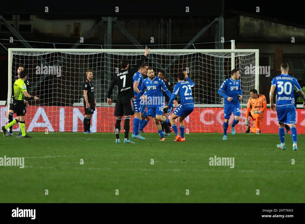 Empoli, Italien 26.. Februar 2022: Andrea La Mantia von Empoli F.C. Torfeiern während der italienischen Serie A 202122 Fußballspiel zwischen dem FC Empoli und dem FC Juventus im Castellani Stadium (Foto: Rafaele Conti/Pacific Press) Stockfoto