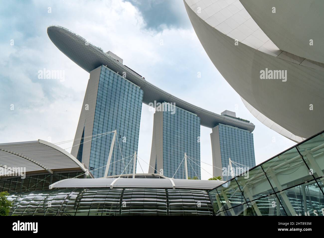 Marina Bay Sands Resort Hotel und das ArtScience Museum in Singapur Stockfoto