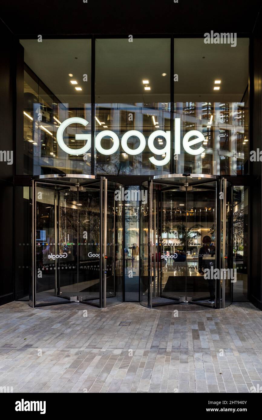 Google London HQ - die Büros von Google UK und Youtube London am 6 Pancras Square in der Nähe der King's Cross Station im Zentrum von London UK Stockfoto