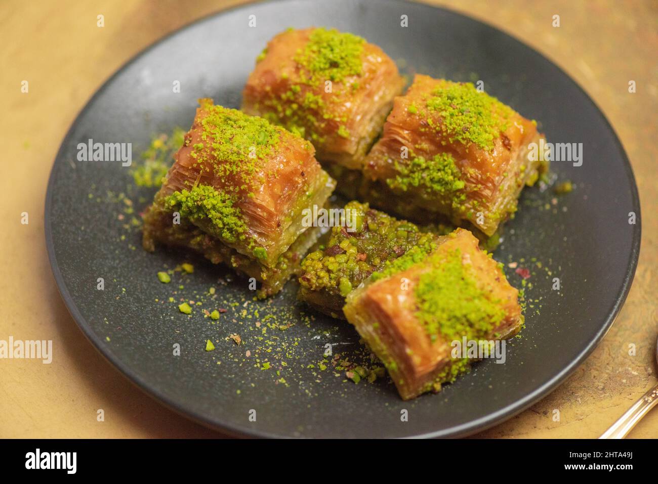 Nahaufnahme des traditionellen Nahost-Baklava-Dessert mit Pistazie Stockfoto