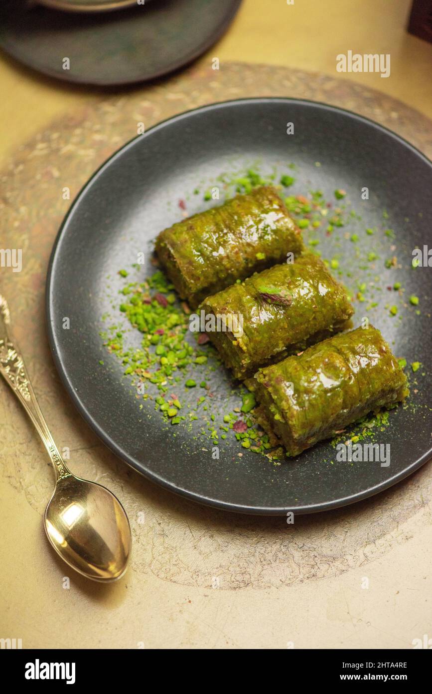 Nahaufnahme des traditionellen Nahost-Baklava-Dessert mit Pistazie Stockfoto