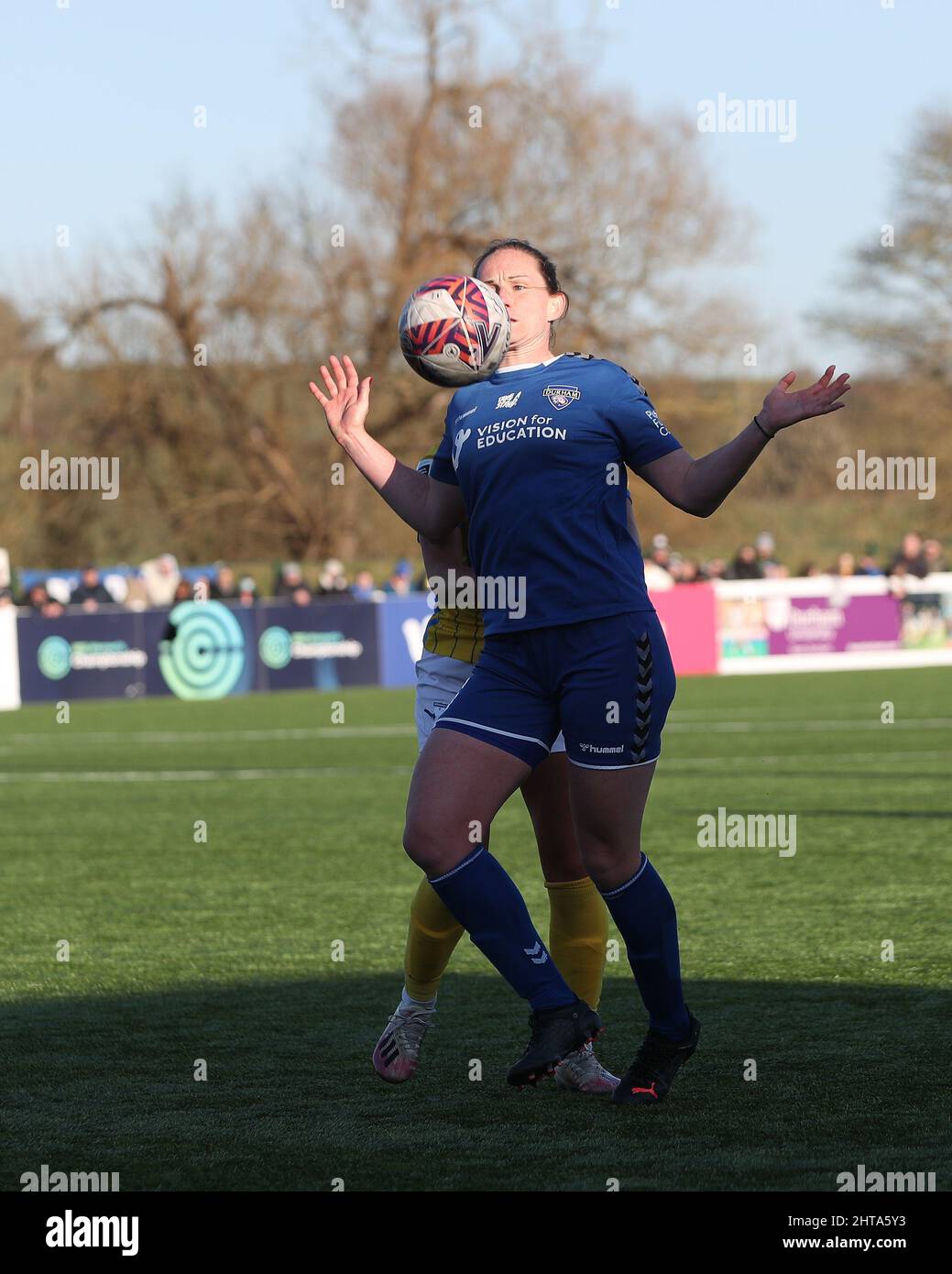 DURHAM CITY, GROSSBRITANNIEN. FEB 27. Durham Women's Sarah Robson während des FA Cup-Spiels zwischen dem Durham Women FC und Birmingham City am Sonntag, 27.. Februar 2022, im Maiden Castle, Durham City. (Kredit: Mark Fletcher | MI News) Kredit: MI Nachrichten & Sport /Alamy Live News Stockfoto