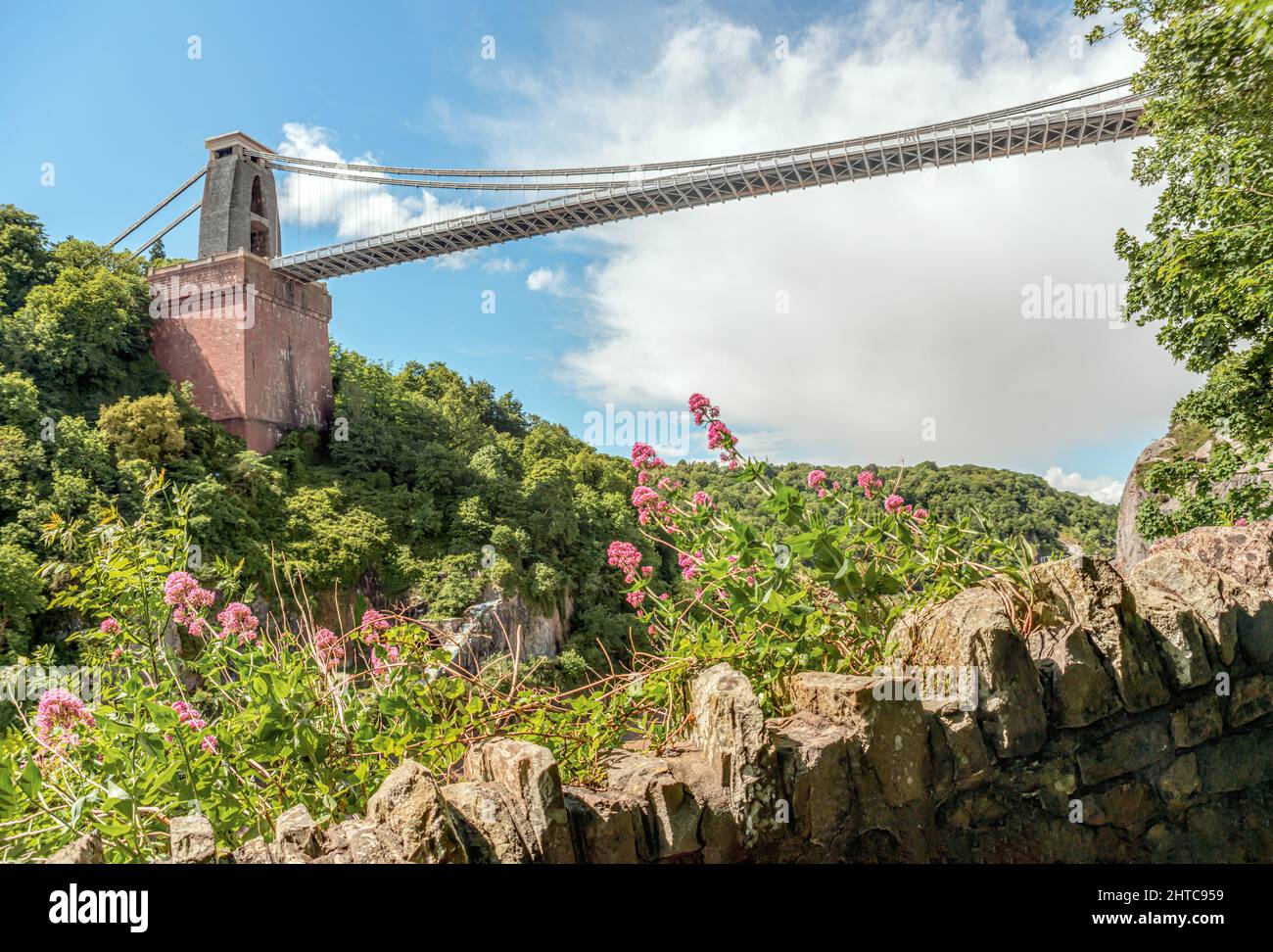 Blick auf die Clifton Suspension Bridge und Avon River Valley, Bristol, Somerset, England Stockfoto