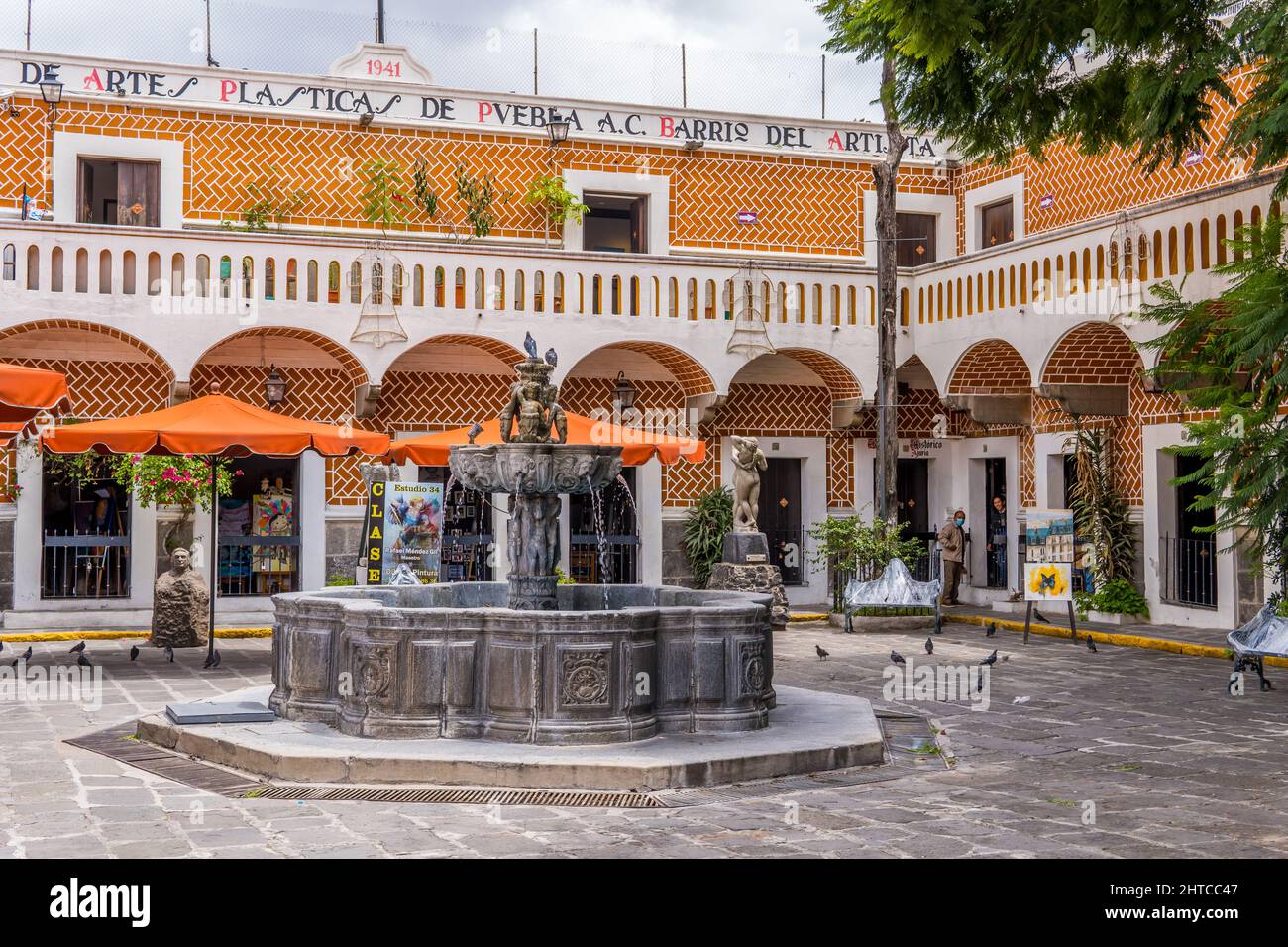 Wunderschöner Innenhof im Künstlerviertel in Puebla, Mexiko Stockfoto