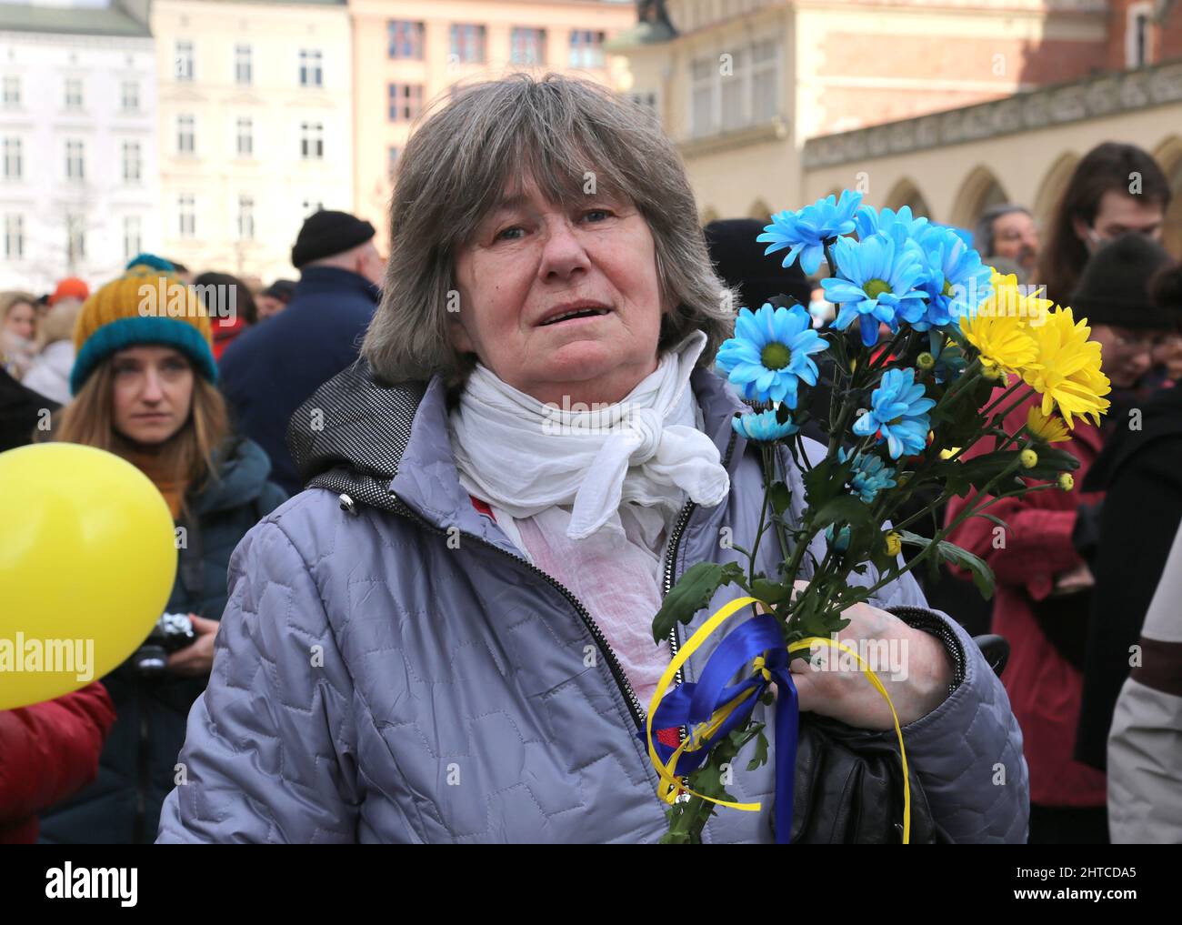 Krakau. Krakau. Polen. Protest gegen den russischen Krieg mit der Ukraine, bei dem ukrainische und weißrussische Expats und Bewohner mit polnischer Unterstützung zusammenkommen Stockfoto