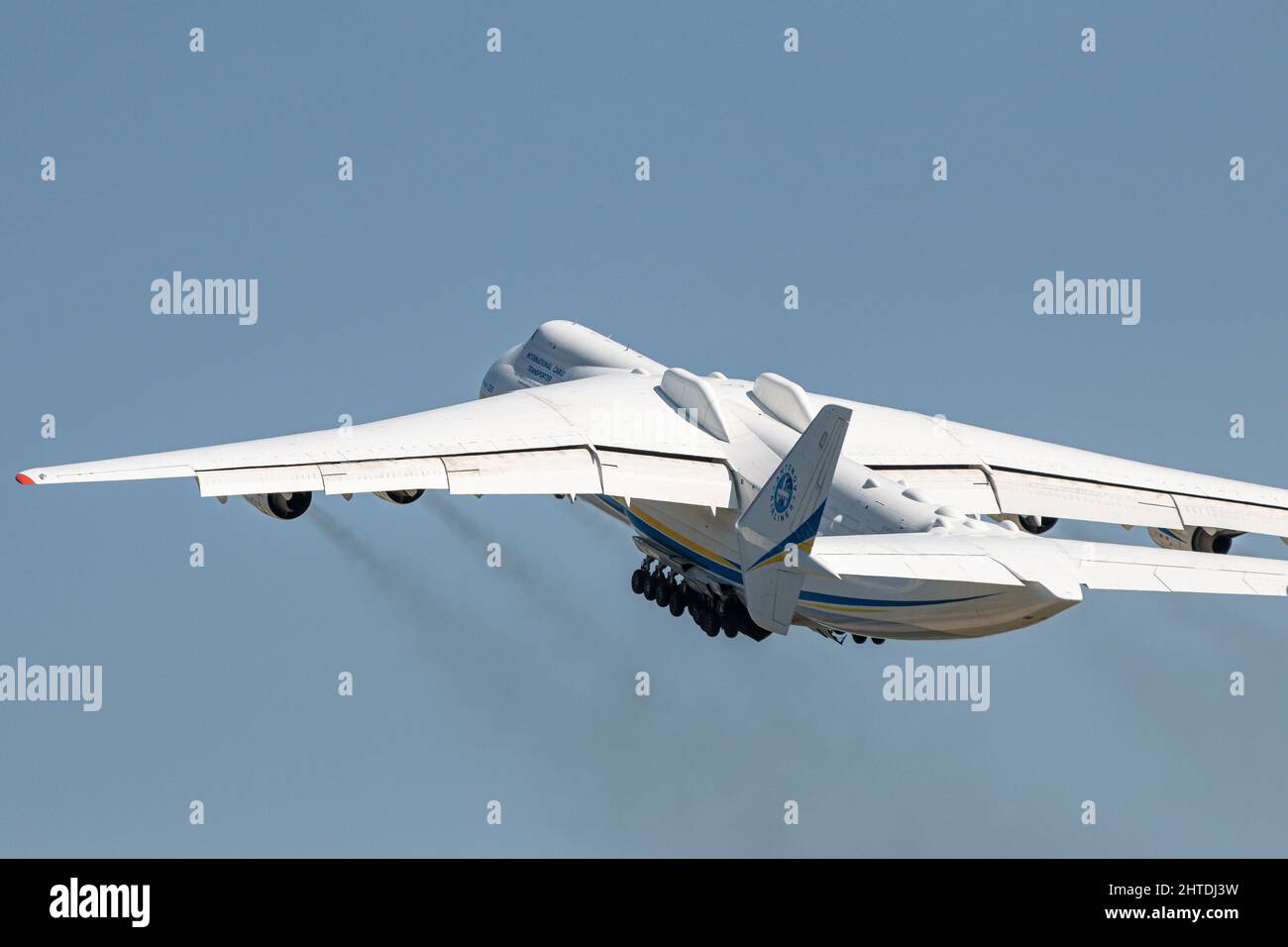 Antonov an-225 Mriya, das größte Flugzeug der Welt, das in der Ukraine zerstört wurde Stockfoto