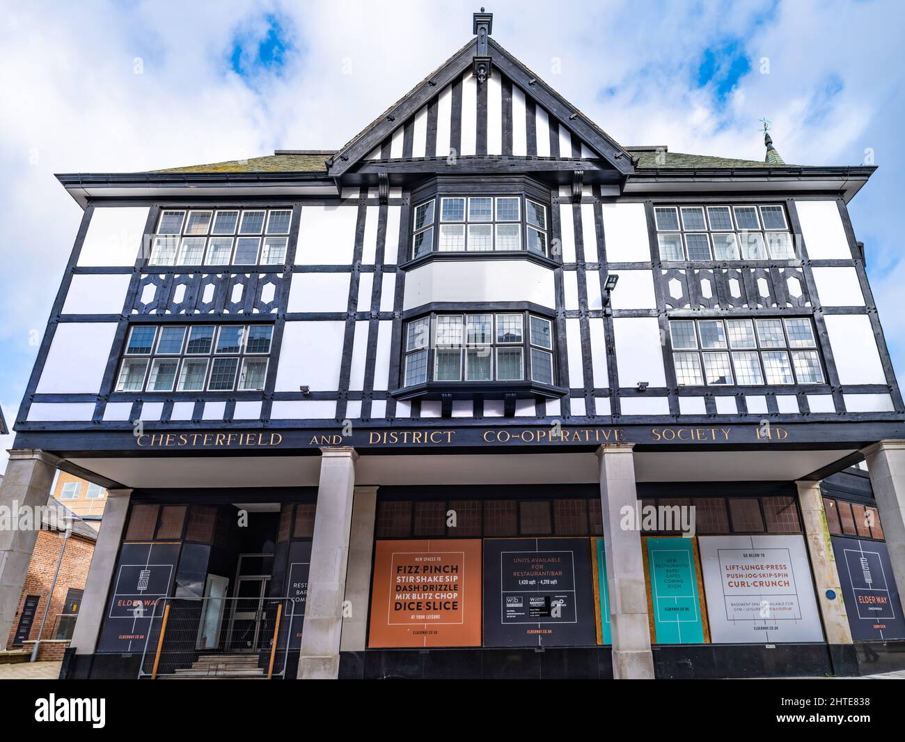 Ehemalige Chesterfield and District Co-operative Society Ltd, Gebäude, Chesterfield eine große Marktstadt, im Borough of Chesterfield, Derbyshire, eng Stockfoto