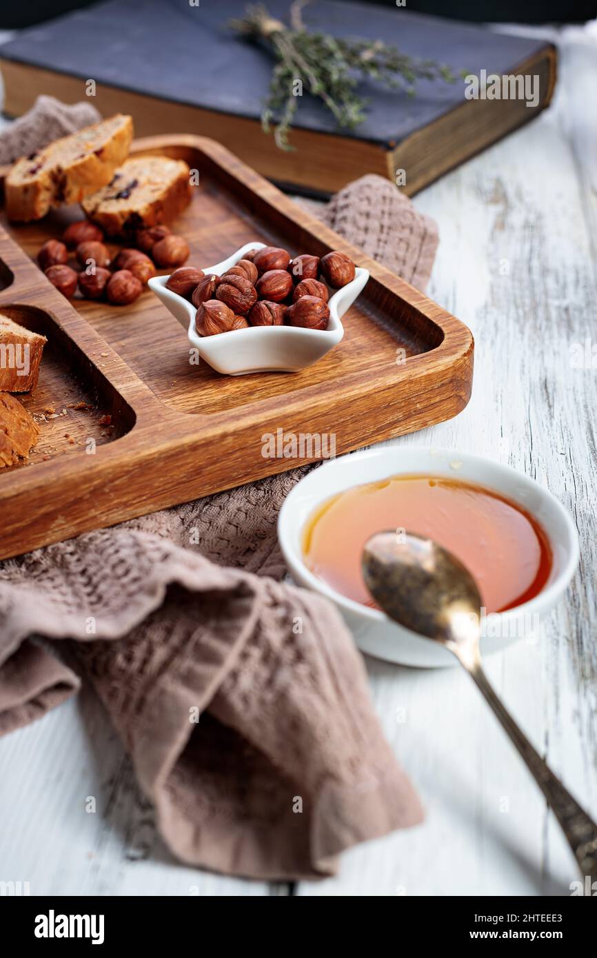 Italienische honig mandel biscotti -Fotos und -Bildmaterial in hoher ...