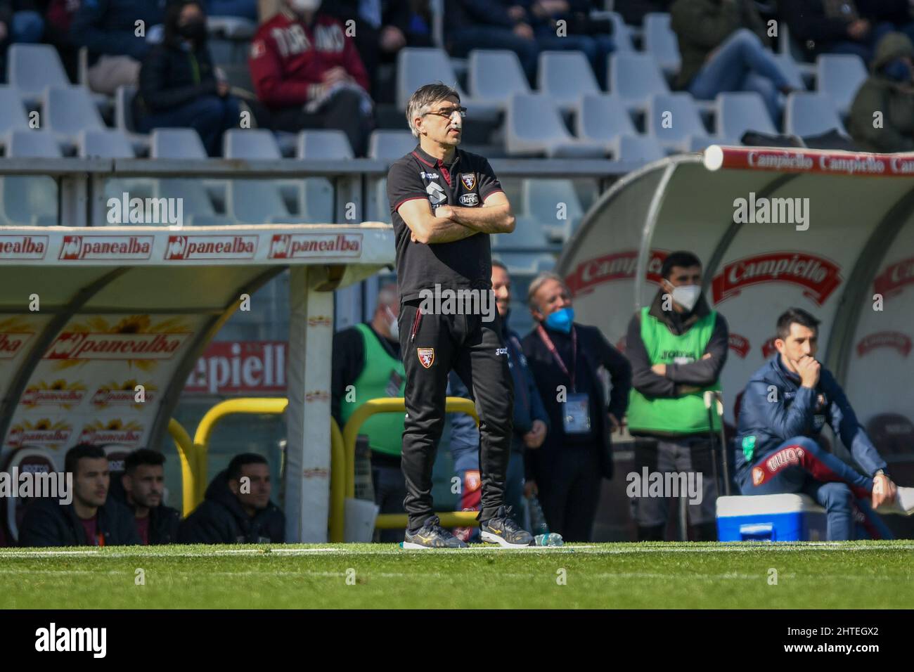 Turin, Italien. 27., Februar 2022. Manager Ivan Juric von Turin sah während der Serie Ein Spiel zwischen Turin und Cagliari im Stadio Olimpico in Turin. (Bildnachweis: Gonzales Photo - Tommaso Fimiano). Stockfoto