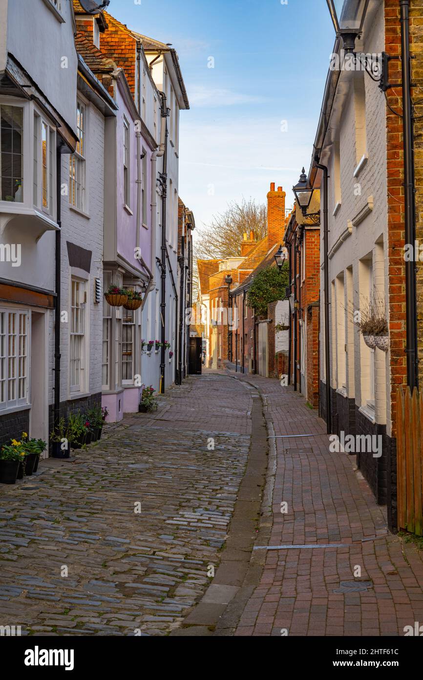 Die historischen Gebäude in der Middle Row in Faversham Kent Stockfoto