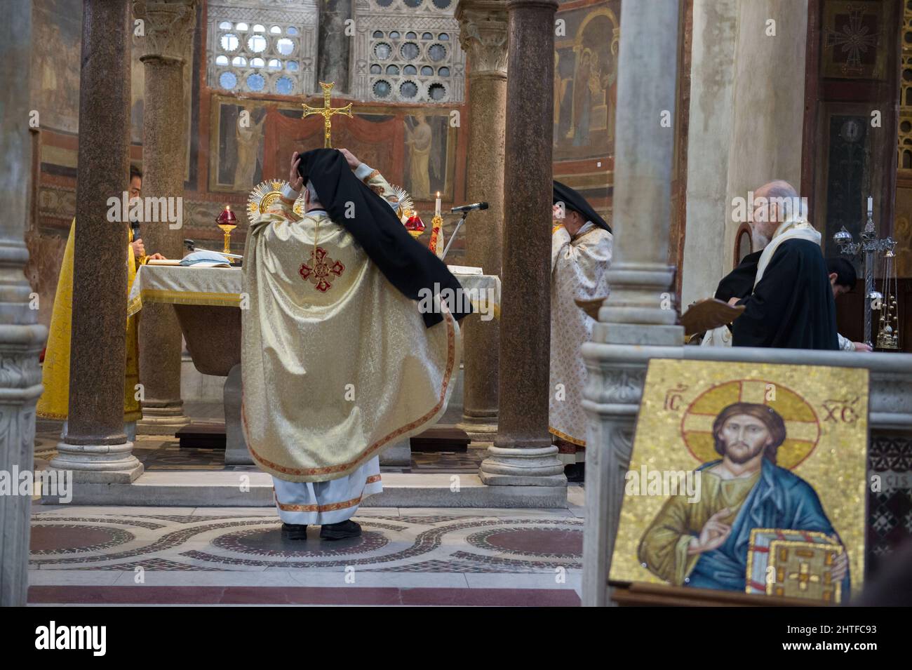 Rom, Italien 15/02/2015: Basilika Santa Maria in Cosmedin, Friedensfeier in Syrien, Irak und dem Nahen Osten. ©Andrea Sabbadini Stockfoto