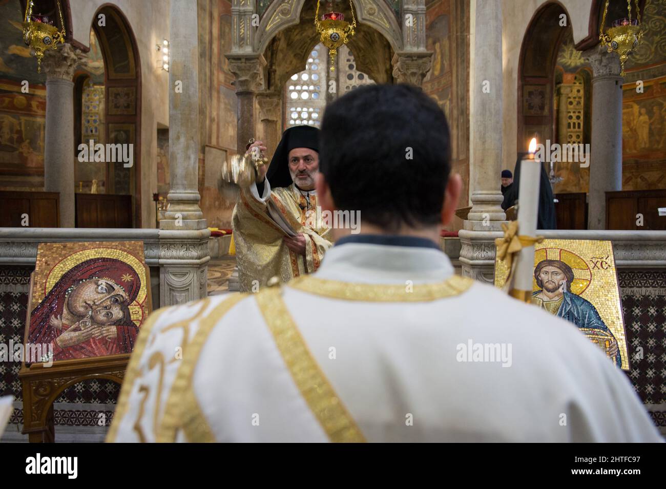 Rom, Italien 15/02/2015: Basilika Santa Maria in Cosmedin, Friedensfeier in Syrien, Irak und dem Nahen Osten. ©Andrea Sabbadini Stockfoto