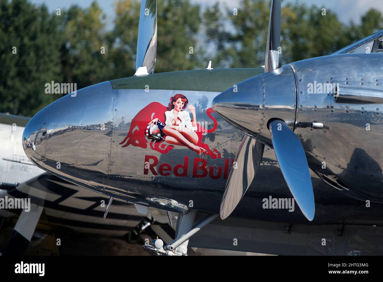 2021 ParisVillaroche Air Legend Meeting - 1944 Lockheed P-38L Lightning Stockfoto