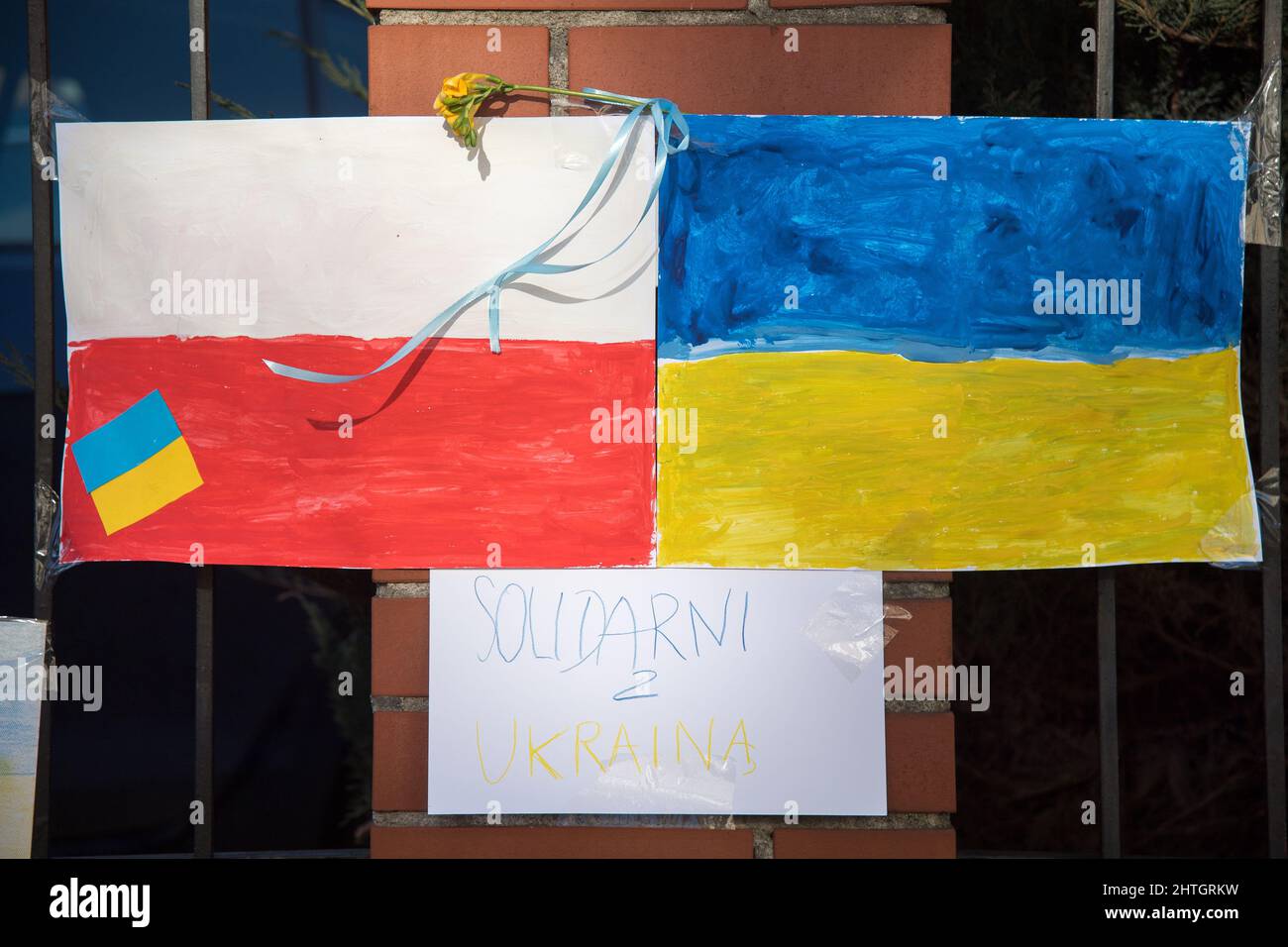 Anti-Kriegs-Protest der Ukrainer gegen russische Invasion in der Ukraine. Danzig, Polen, Februar 28. 2022 © Wojciech Strozyk / Alamy Stock Photo Stockfoto