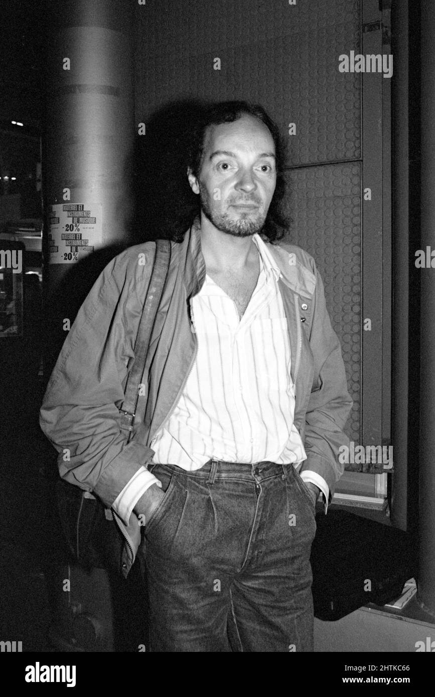 Der französische Musiker und Sänger Alam Stivell besucht 1988 den Salon de la Musique in Paris, Frankreich. Stockfoto