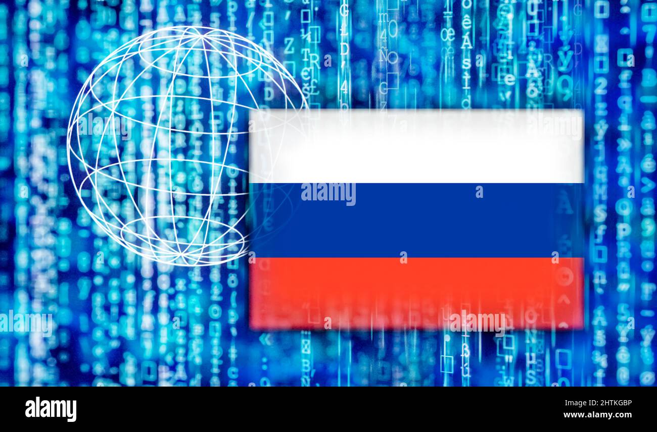 Digital Power Russland mit russischer Flagge, Matrix und Globus Stockfoto