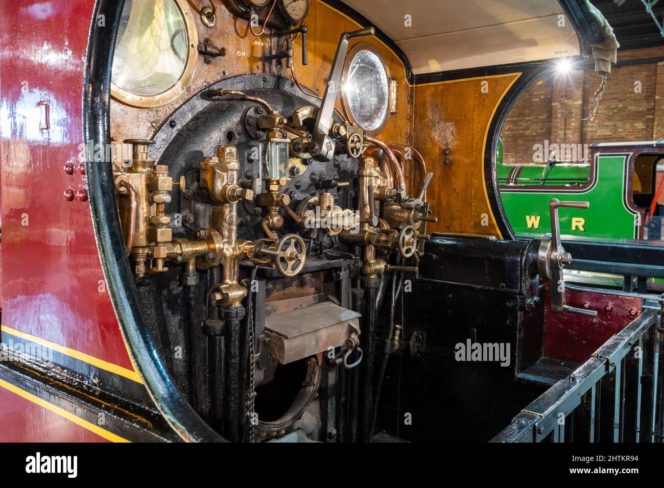 York.Yorkshire.Vereinigtes Königreich.Februar 13th 2022.Blick auf das Innere des Führerhauses eines Midland railway115 Dampfzugs, ausgestellt im National Ra Stockfoto