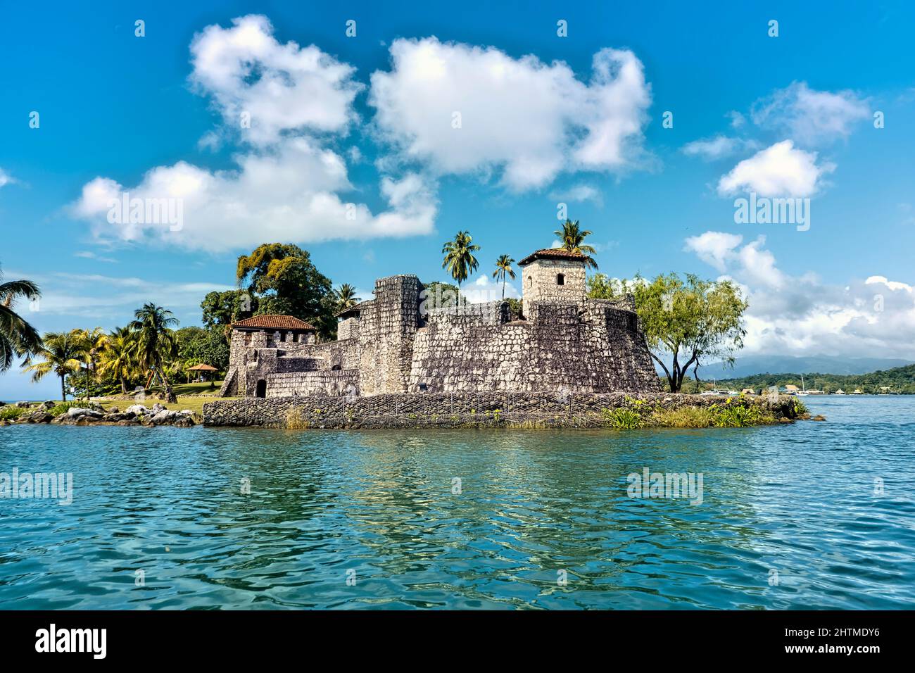 Schloss von San Roulein am Izabal-See, Rio Dulce, Guatemala Stockfoto