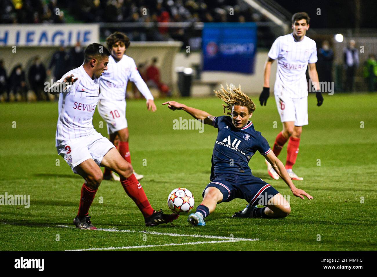 Saint-Germain-en-Laye, Frankreich, 1. März 2022, Xavi Simons von PSG während der UEFA Youth League (U19), einer Runde von 16 Fußballspielen zwischen Paris Saint-Germain (PSG) und Sevilla FC (Juvenil A) am 1. März 2022 im Georges Lefevre Stadion in Saint-Germain-en-Laye, Frankreich. Stockfoto