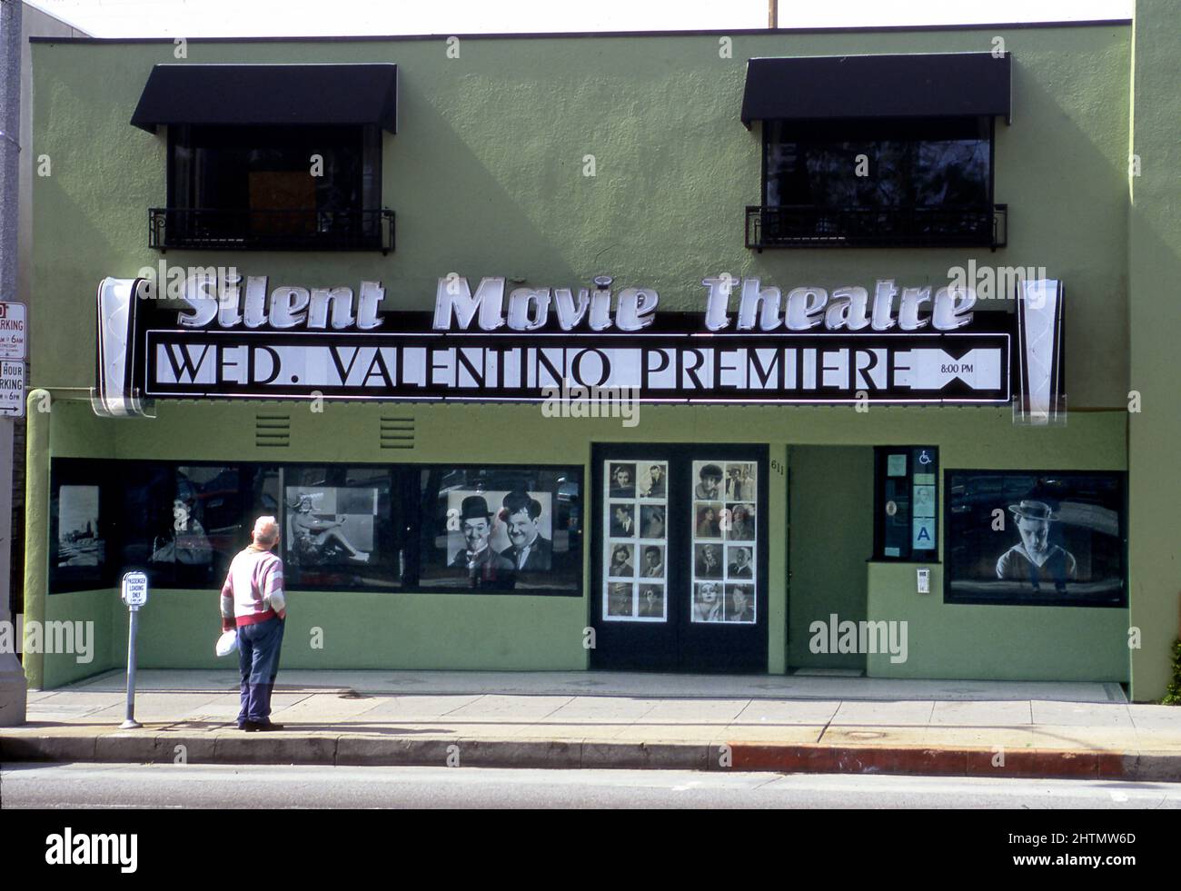 Das Silent Movie Theatre auf der Fairfax Ave. In Los Angeles war der Vorführung historischer Filme aus der Stummfilmzeit gewidmet, darunter Komödien mit Charlie Chaplin, Laurel und Hardy und Buster Keation. Stockfoto