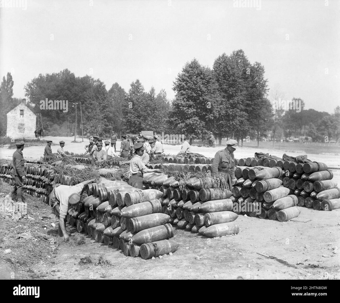 Tarnung einer Muschelkippe, 29. Juli 1916 während der Schlacht an der Somme Stockfoto