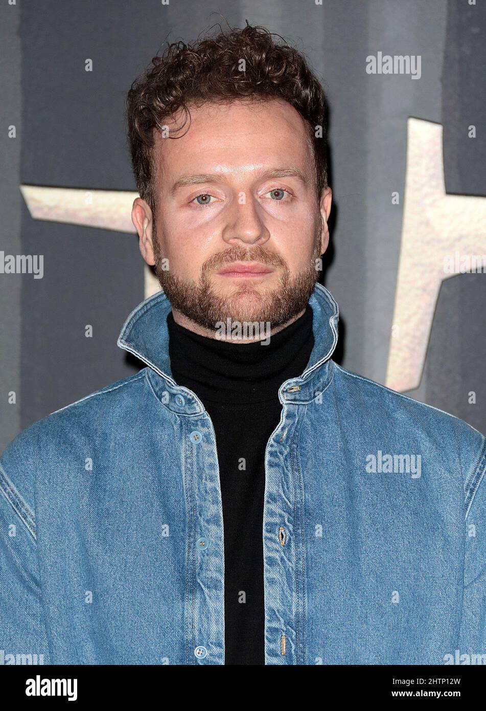 24. Feb 2022 - London, England, UK - Andrew Gower bei Outlander, Serie 6 UK TV Premiere, Royal Festival Hall Stockfoto