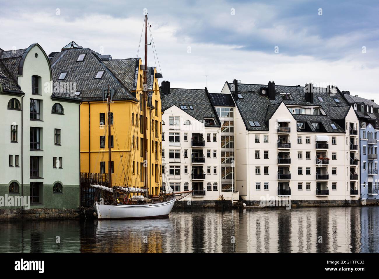 Häuser im Zentrum der Stadt Alesund, Norwegen Stockfoto