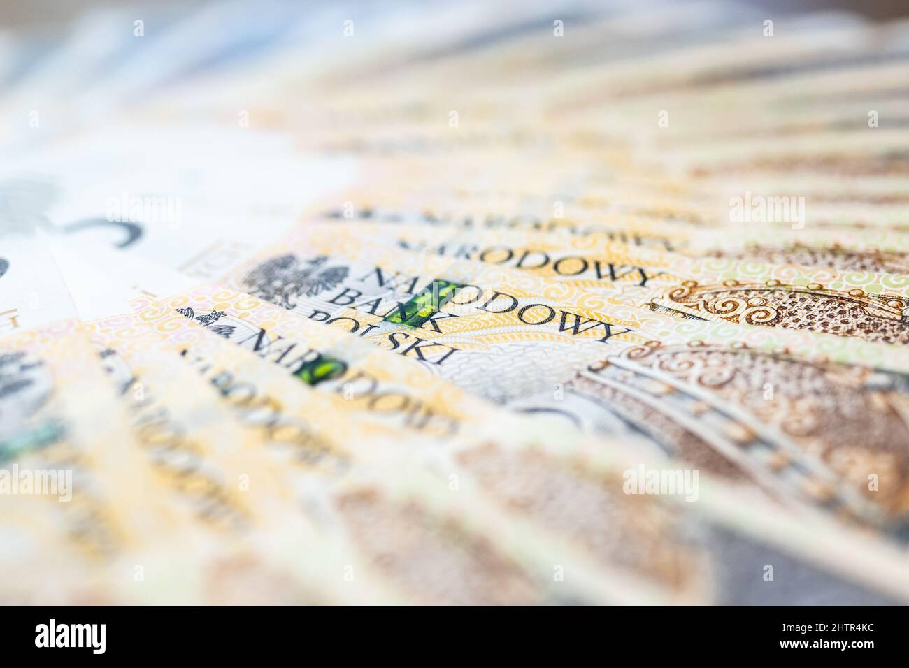 Polnisches geldpolitisches Konzept zweihundert polnische Zloty PLN Münzgeld-Banknoten Stockfoto