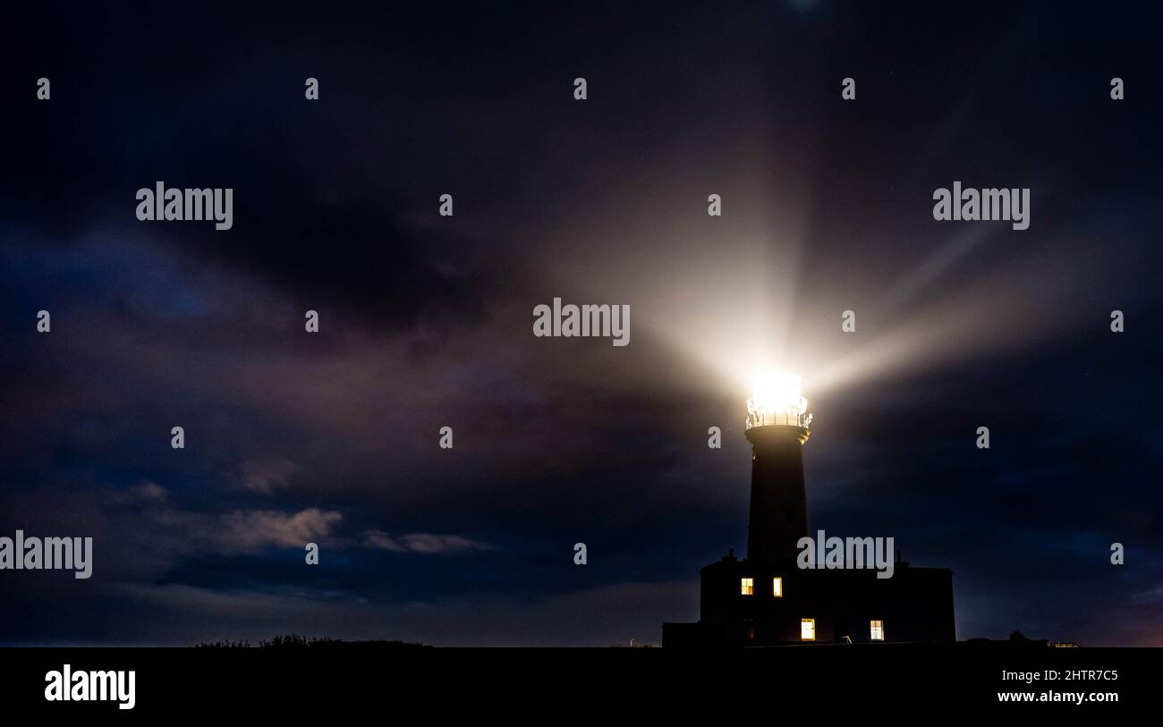 Flamborough Head, Leuchtturm, bei Nacht. Yorkshire, England, Großbritannien Stockfoto