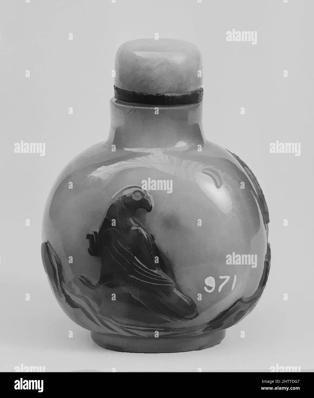 Kunst inspiriert von der Snuff-Flasche mit Stopfen, Qing-Dynastie (1644–1911), 18.–19. Jahrhundert, China, Achat, Jadeit, H. 2 3/8 Zoll (6 cm), Snuff Bottles, Classic Works modernisiert von Artotop mit einem Schuss Modernität. Formen, Farbe und Wert, auffällige visuelle Wirkung auf Kunst. Emotionen durch Freiheit von Kunstwerken auf zeitgemäße Weise. Eine zeitlose Botschaft, die eine wild kreative neue Richtung verfolgt. Künstler, die sich dem digitalen Medium zuwenden und die Artotop NFT erschaffen Stockfoto