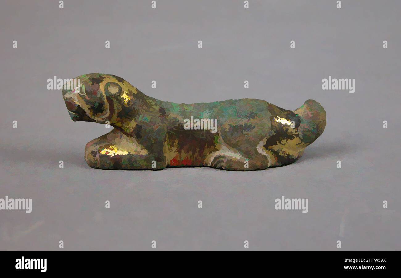 Kunst inspiriert von Tally (Key-Tiger), Han-Dynastie (206 v. Chr.–n. Chr. 220), China, gilt Bronze, L. 3 Zoll (7,6 cm), Skulptur, Klassisches von Artotop modernisiertes Werk mit einem Schuss Moderne. Formen, Farbe und Wert, auffällige visuelle Wirkung auf Kunst. Emotionen durch Freiheit von Kunstwerken auf zeitgemäße Weise. Eine zeitlose Botschaft, die eine wild kreative neue Richtung verfolgt. Künstler, die sich dem digitalen Medium zuwenden und die Artotop NFT erschaffen Stockfoto