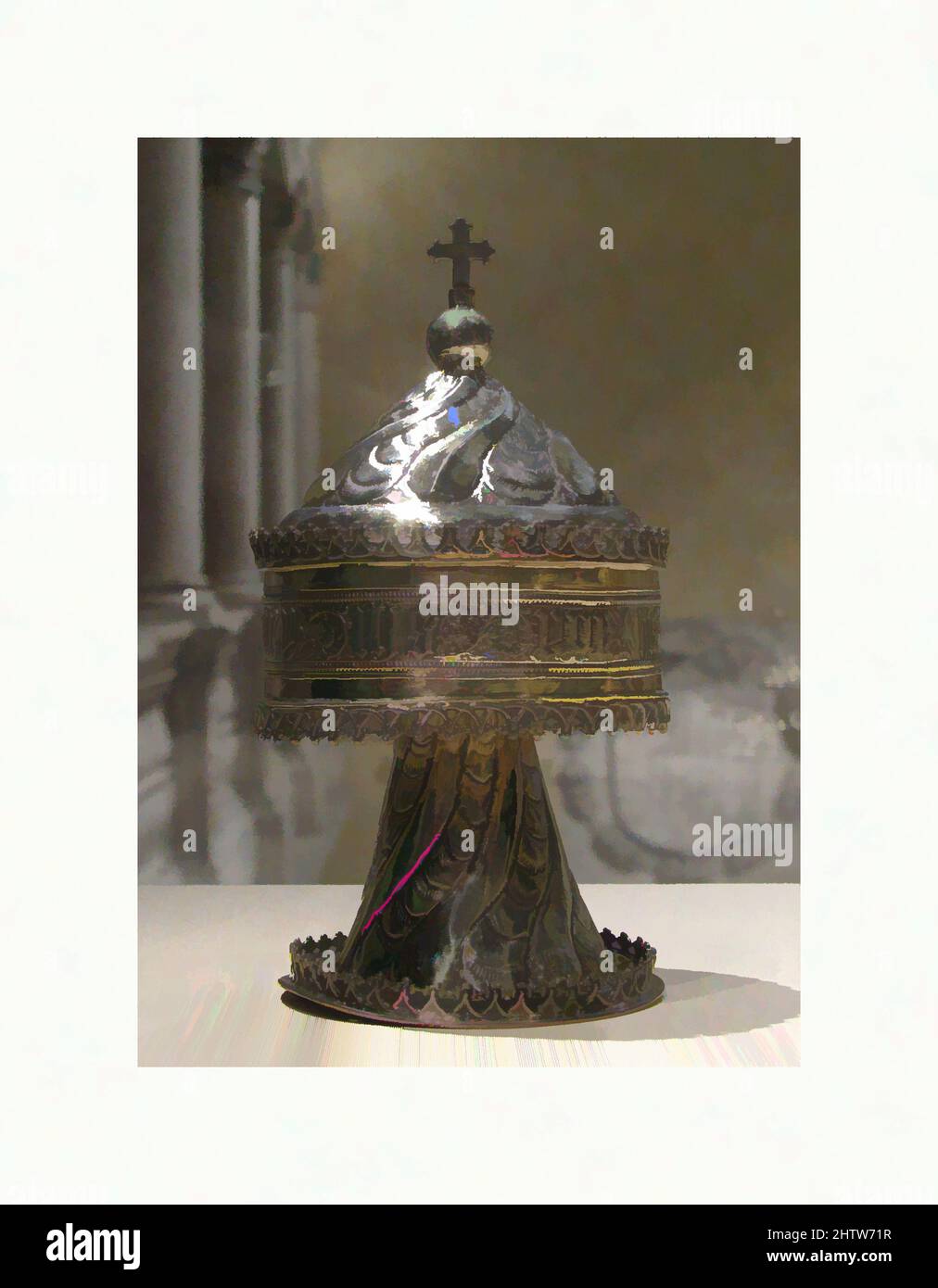 Kunst inspiriert von Pyx, Mitte des 16.. Jahrhunderts, Spanisch, Toledo, Silbervergoldung, Höhe: 7 7/8 Zoll (20 cm), Metallarbeiten-Silber, Gaspar Gallo (aktiv ca. 1561–86), dieser Scheiterhaufen, der die Hostie der Eucharistie hielt, ist in lateinischer Sprache eingeschrieben: 'Dies ist der Leib unseres Herrn Jesus Christus.' Die verdrehten, klassischen Werke, die von Artotop mit einem Schuss Moderne modernisiert wurden. Formen, Farbe und Wert, auffällige visuelle Wirkung auf Kunst. Emotionen durch Freiheit von Kunstwerken auf zeitgemäße Weise. Eine zeitlose Botschaft, die eine wild kreative neue Richtung verfolgt. Künstler, die sich dem digitalen Medium zuwenden und die Artotop NFT erschaffen Stockfoto