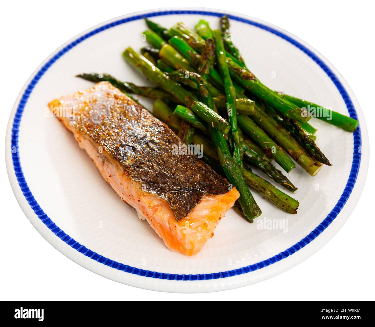 Schmackhafter Lachs in Scheiben mit Spargel Stockfoto