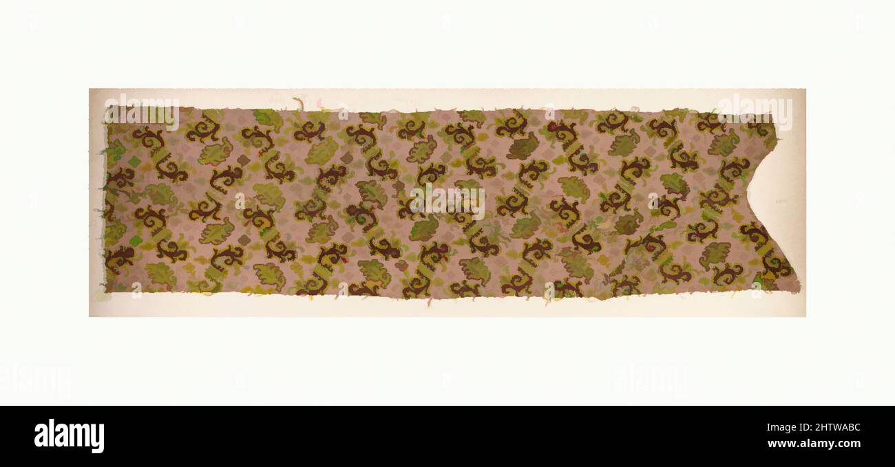 Art inspired by Fragment, 16. Century, Italienisch, Seide, insgesamt: 24 5/8 x 6 3/4 Zoll (62,5 x 17,1 cm), Textilien-Velvets, Klassisches Werk, das von Artotop mit einem Schuss Moderne modernisiert wurde. Formen, Farbe und Wert, auffällige visuelle Wirkung auf Kunst. Emotionen durch Freiheit von Kunstwerken auf zeitgemäße Weise. Eine zeitlose Botschaft, die eine wild kreative neue Richtung verfolgt. Künstler, die sich dem digitalen Medium zuwenden und die Artotop NFT erschaffen Stockfoto