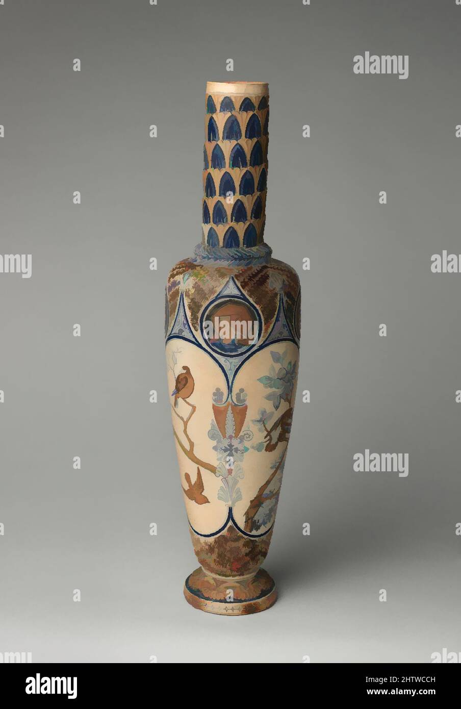 Art inspired by Vase with birds and Portrait, 1876, British, Southall, London, Steinzeug, insgesamt (bestätigt): 22 13/16 × 5 7/8 × 5 7/8 Zoll (57,9 × 14,9 × 14,9 cm), Keramik-Keramik, Klassisches Werk, modernisiert von Artotop mit einem Schuss Moderne. Formen, Farbe und Wert, auffällige visuelle Wirkung auf Kunst. Emotionen durch Freiheit von Kunstwerken auf zeitgemäße Weise. Eine zeitlose Botschaft, die eine wild kreative neue Richtung verfolgt. Künstler, die sich dem digitalen Medium zuwenden und die Artotop NFT erschaffen Stockfoto