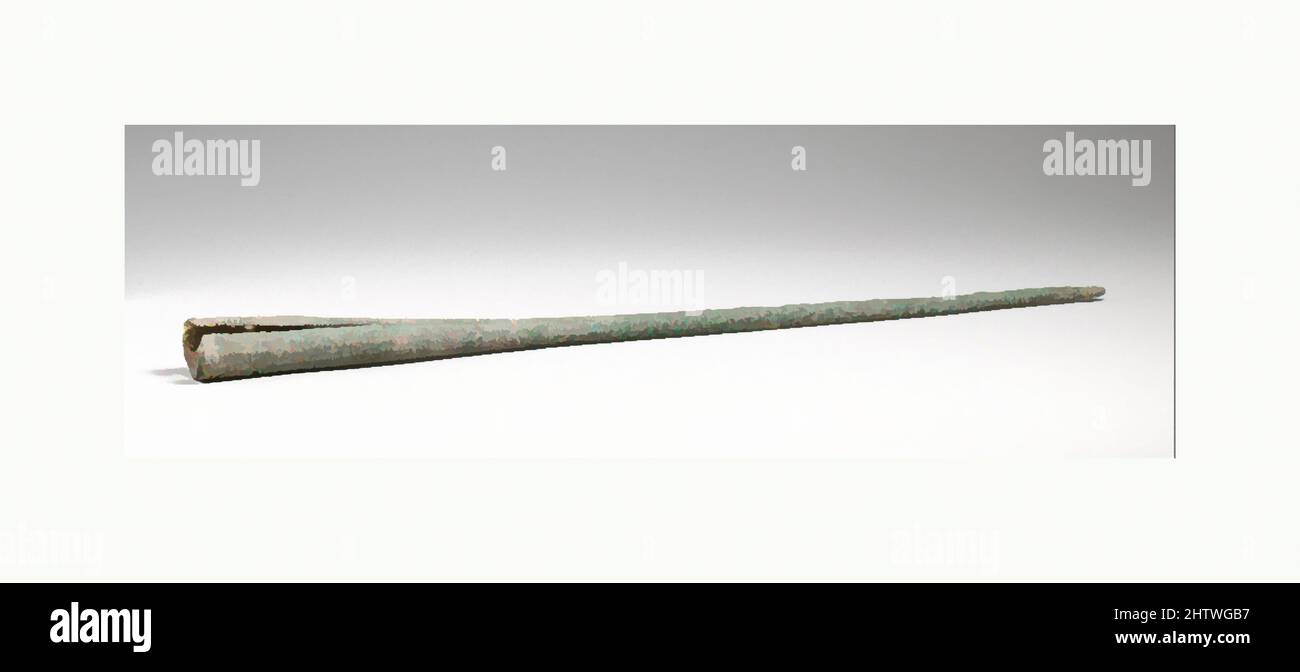 Kunst inspiriert von Spearhead, Bronze, andere: 14 1/2in. (36,8cm), Bronzes, Classic Works modernisiert von Artotop mit einem Schuss Moderne. Formen, Farbe und Wert, auffällige visuelle Wirkung auf Kunst. Emotionen durch Freiheit von Kunstwerken auf zeitgemäße Weise. Eine zeitlose Botschaft, die eine wild kreative neue Richtung verfolgt. Künstler, die sich dem digitalen Medium zuwenden und die Artotop NFT erschaffen Stockfoto