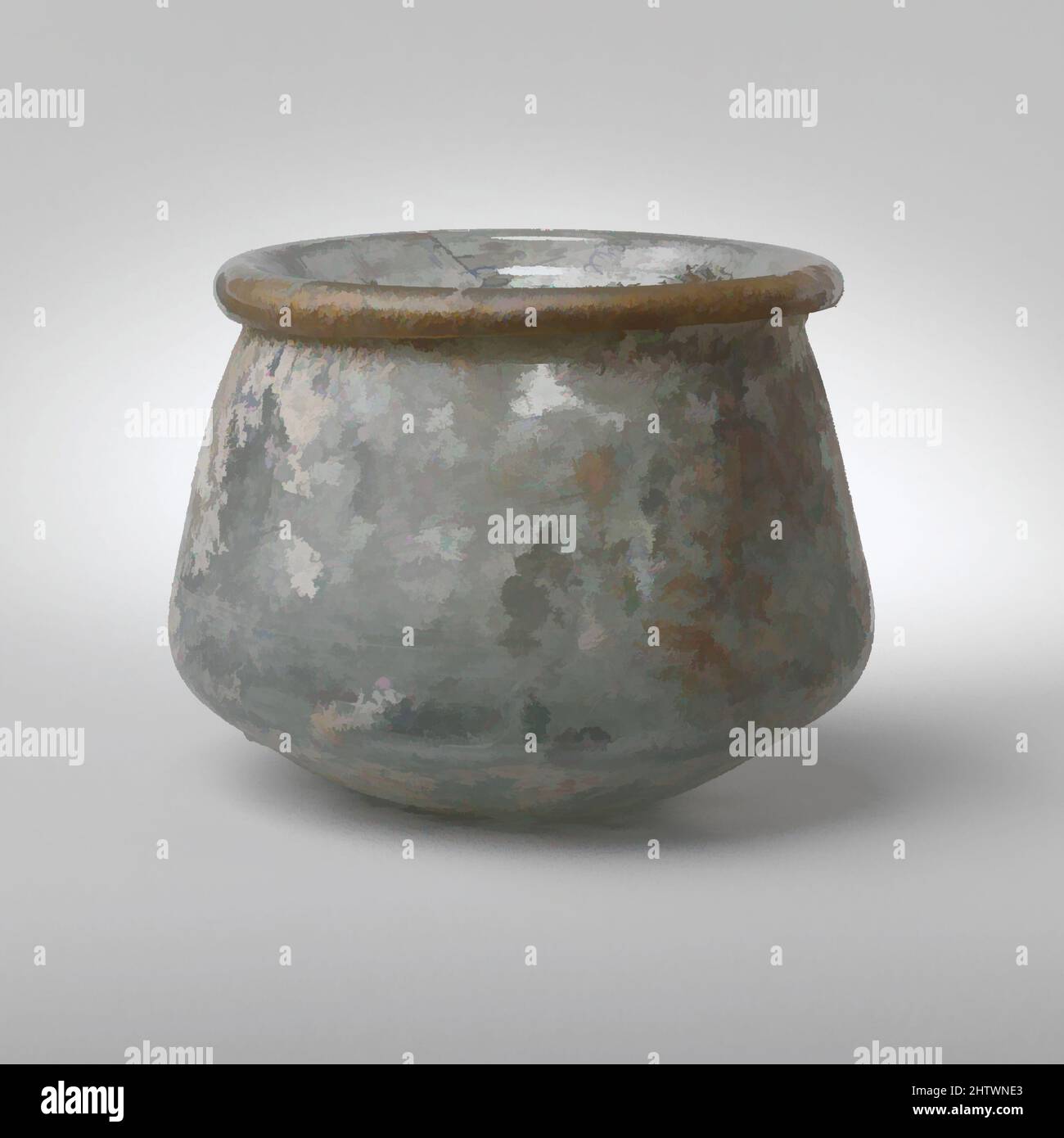 Kunst inspiriert von Glasschale mit bemaltem Deckel, Mid Imperial, 2. Jahrhundert n. Chr., römisch, zypriotisch, Glas; geblasen und kaltlackiert, H.: 3 Zoll (7,6 cm), Glas, Schale:, lichtdurchlässig blaugrün, verewelt, Abgerissen Felge, mit geschliffender Oberkante; enger konkaver Hals; sackförmiger Korpus mit Seite, Classic Works modernisiert von Artotop mit einem Schuss Modernität. Formen, Farbe und Wert, auffällige visuelle Wirkung auf Kunst. Emotionen durch Freiheit von Kunstwerken auf zeitgemäße Weise. Eine zeitlose Botschaft, die eine wild kreative neue Richtung verfolgt. Künstler, die sich dem digitalen Medium zuwenden und die Artotop NFT erschaffen Stockfoto