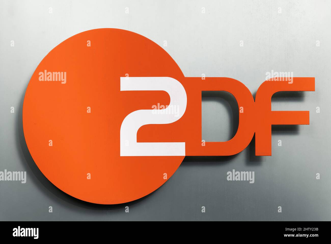 Logo ZDF, zweites deutsches Fernsehen, öffentlich-rechtliche Fernsehsender, Deutschland Stockfoto