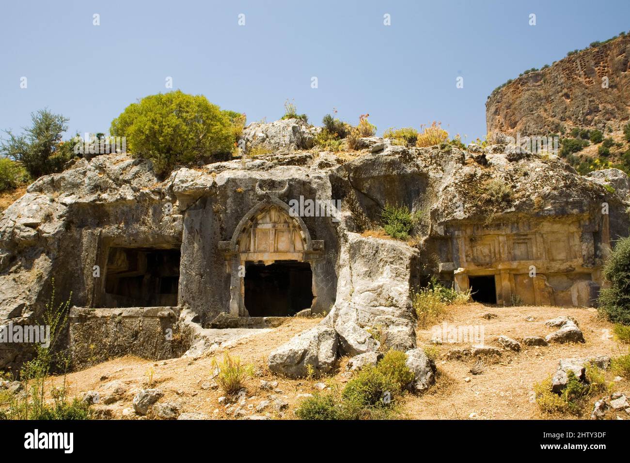 Stierkopfgrab, Pinara, Felsennekropolis, Grabhöhlen, Lykien, Türkei Stockfoto