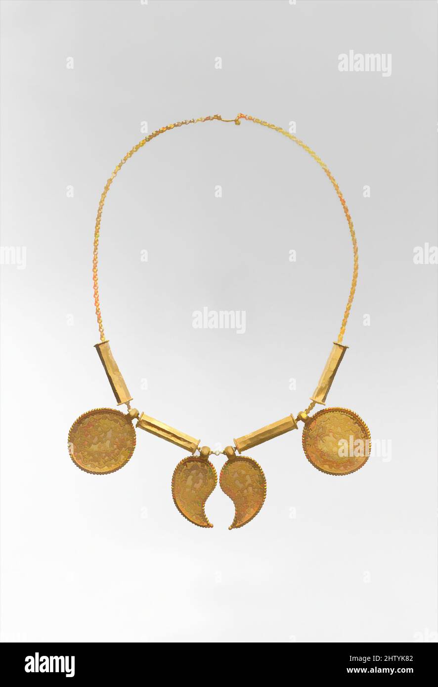 Kunst inspiriert von Gold Halskette mit Anhänger, ca. 7.. Jahrhundert, byzantinisch, Anhänger: Gold - Blatt; geschrieben, graviert, gejagt, gestanzt; Draht - geperlt; Granulation. Rohre: Gold - Blech; Draht - geperlt. Kette: Gold - Streifen (halbrund), insgesamt: 21 5/8 x 1 15/16 x 3/8 Zoll (55 x 4,9 x 0,9 cm, Classic Works modernisiert von Artotop mit einem Schuss Modernität. Formen, Farbe und Wert, auffällige visuelle Wirkung auf Kunst. Emotionen durch Freiheit von Kunstwerken auf zeitgemäße Weise. Eine zeitlose Botschaft, die eine wild kreative neue Richtung verfolgt. Künstler, die sich dem digitalen Medium zuwenden und die Artotop NFT erschaffen Stockfoto