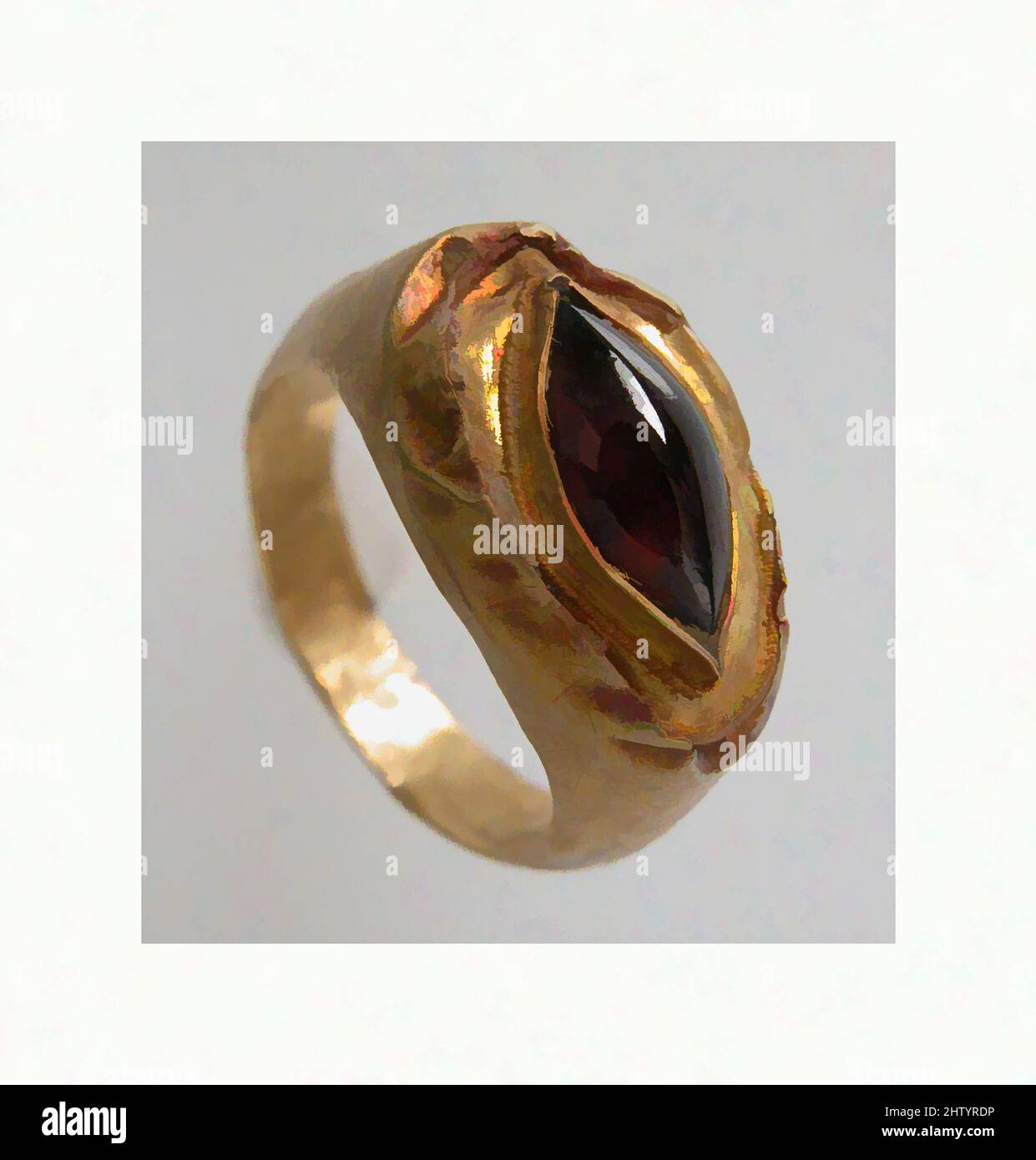 Kunst inspiriert von Fingerring mit ovaler Lünette, 7.. Jahrhundert, hergestellt in Nordfrankreich, fränkisch, Gold, Granatcabochon, insgesamt: 13/16 x 11/16 x 3/8 Zoll (2,1 x 1,7 x 1 cm), Metallarbeiten-Gold, Klassisches Werk, modernisiert von Artotop mit einem Schuss Moderne. Formen, Farbe und Wert, auffällige visuelle Wirkung auf Kunst. Emotionen durch Freiheit von Kunstwerken auf zeitgemäße Weise. Eine zeitlose Botschaft, die eine wild kreative neue Richtung verfolgt. Künstler, die sich dem digitalen Medium zuwenden und die Artotop NFT erschaffen Stockfoto