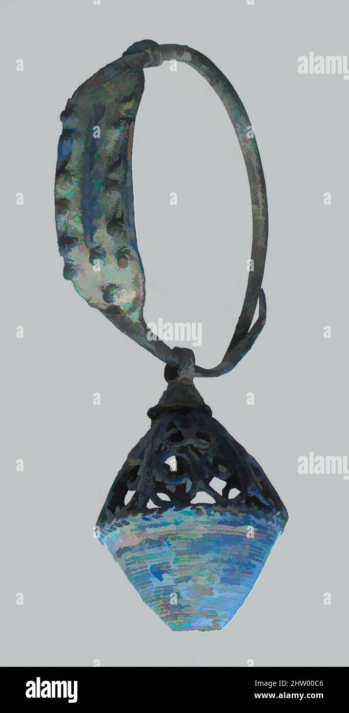 Kunst inspiriert von Ohrring, 8.–9. Jahrhundert, Avar, Kupferlegierungsblech, filigran, Und Granulation mit verzinnter Oberfläche, insgesamt 3 3/4 x 2 7/16 x 1 3/16 Zoll (9,6 x 6,2 x 3 cm), Metallarbeiten-Kupfer, Klassisches Werk, modernisiert von Artotop mit einem Schuss Moderne. Formen, Farbe und Wert, auffällige visuelle Wirkung auf Kunst. Emotionen durch Freiheit von Kunstwerken auf zeitgemäße Weise. Eine zeitlose Botschaft, die eine wild kreative neue Richtung verfolgt. Künstler, die sich dem digitalen Medium zuwenden und die Artotop NFT erschaffen Stockfoto