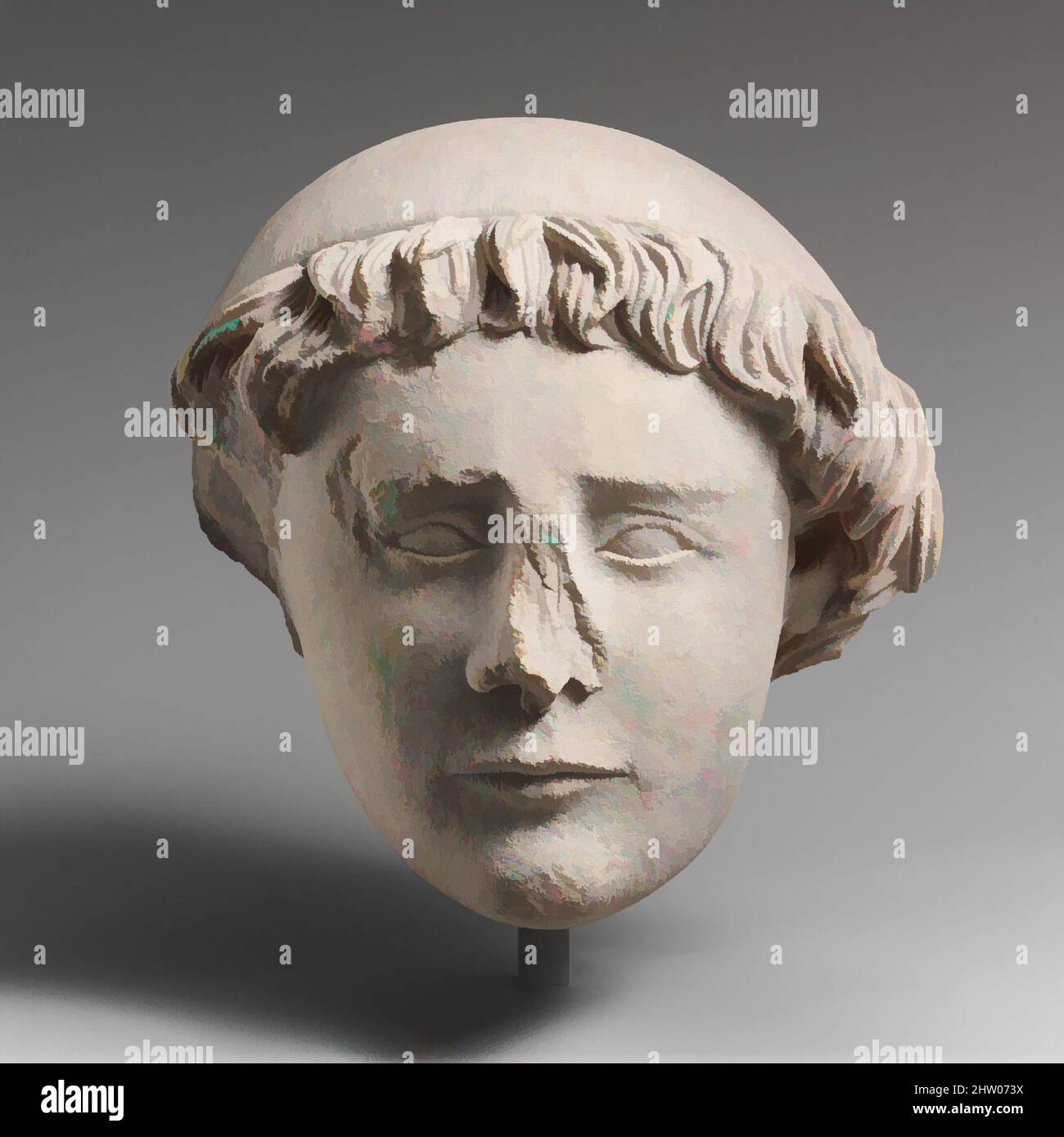 Kunst inspiriert von Head of a Youth, ca. 1230–50, hergestellt in Île-de-France oder Champagne, französisch, Kalkstein, 6 7/8 x 6 13/16 x 4 15/16 Zoll (17,5 x 17,3 x 12,5 cm), Skulpturenstein, Dieses saubere Gesicht scheint nicht Teil eines Vollkopfes gewesen zu sein, sondern wurde maskenartig in ein von Artotop modernisiertes, klassisches Werk mit einem Schuss Modernität integriert. Formen, Farbe und Wert, auffällige visuelle Wirkung auf Kunst. Emotionen durch Freiheit von Kunstwerken auf zeitgemäße Weise. Eine zeitlose Botschaft, die eine wild kreative neue Richtung verfolgt. Künstler, die sich dem digitalen Medium zuwenden und die Artotop NFT erschaffen Stockfoto