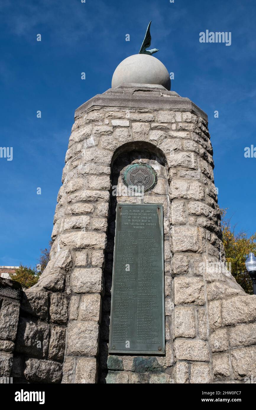 Denkmal für die Toten des Zweiten Weltkriegs aus Arlington County, Virginia, USA. Stockfoto