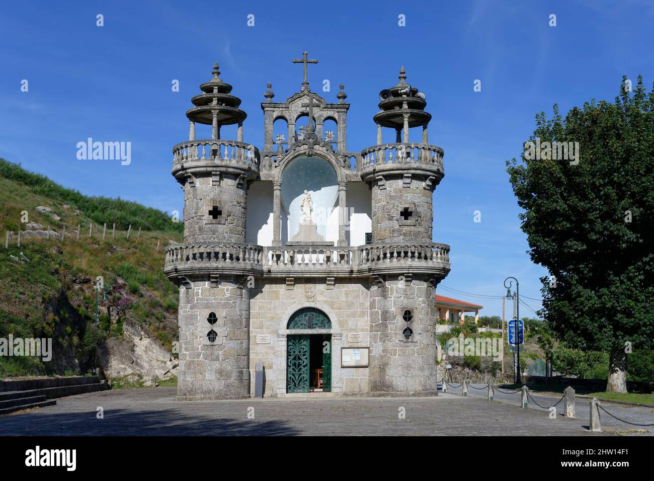 Kirche Santo Antonio, Dorf Santo Antonio Mixoes da Serra, Nationalpark Peneda Geres, Minho, Portugal Stockfoto