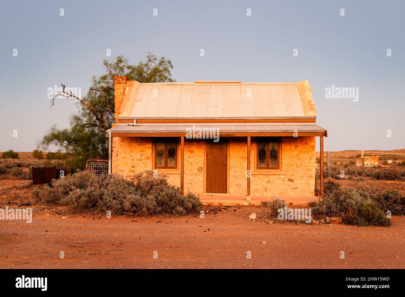 Verlassene Hütte in der ehemaligen Silberstadt Silverton im Outback. Stockfoto