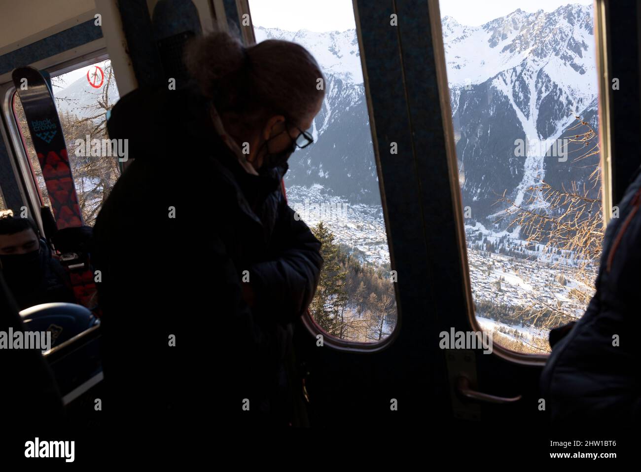 Frankreich, Haute-Savoie (74), Chamonix-Mont-Blanc, Montenvers, am Mer de Glace, am Ende des Tages steigen die Grotten mit dem Zug Montenvers ins Tal hinab Stockfoto