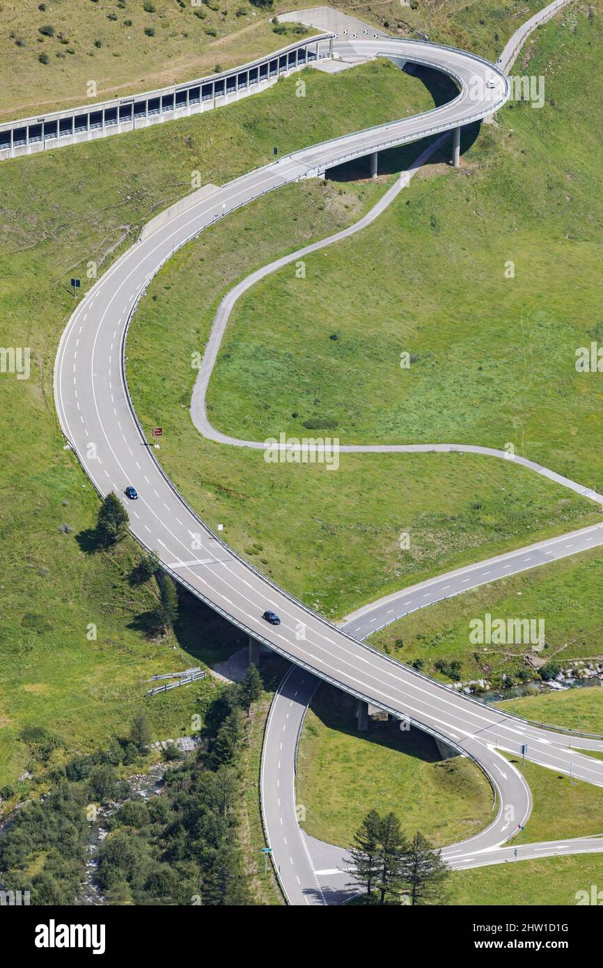 Schweiz, Kanton Tessin, Andermatt, Saint Gotthard Panorama, Val Tremola Road, Erhöhte Ansicht einer südlichen Rampenstraße Detail Stockfoto